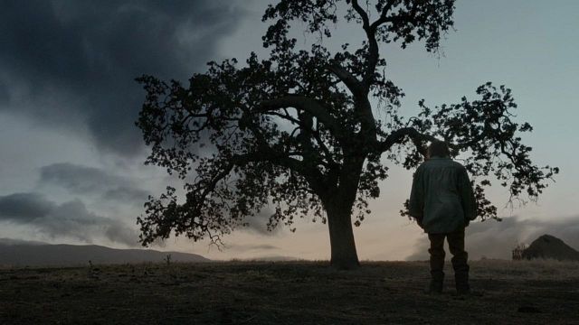 Imagem da notícia Tom Hardy e famoso diretor caíram na porrada para “aliviar a tensão” no set deste aclamado filme de Leonardo DiCaprio