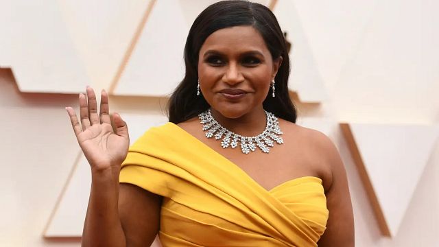 Imagem da notícia Quem é Mindy Kaling? Conheça a trajetória da criadora de Eu Nunca... e A Vida Sexual das Universitárias