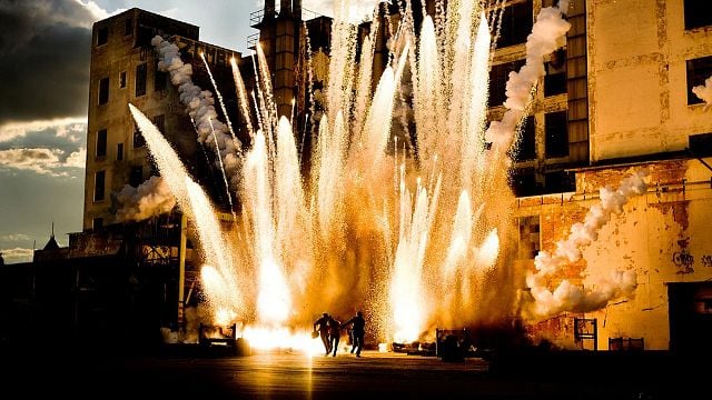 Imagem da notícia No streaming: 4 horas e meia de maratona de ficção científica que fica mais épica a cada minuto