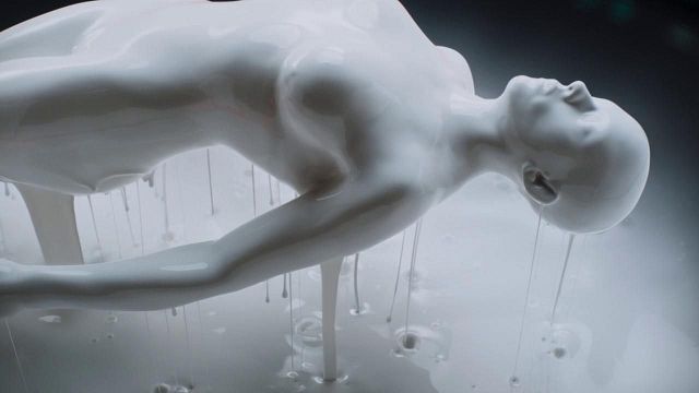 Imagem da notícia O filme de ficção científica que gerou uma das maiores polêmicas da carreira de Scarlett Johansson está fazendo sucesso na Netflix
