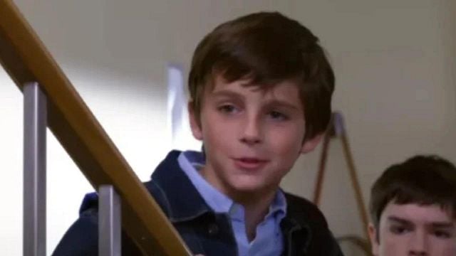 Imagem da notícia Hoje, ele é um dos atores mais famosos de sua geração! Você reconhece este garotinho da série Law & Order?