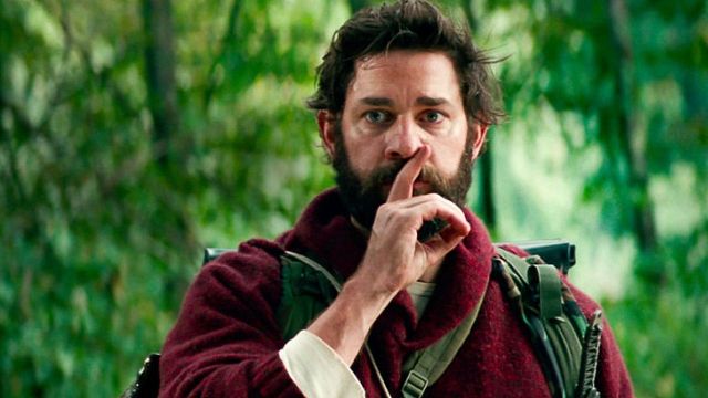 Imagem da notícia John Krasinski está em Um Lugar Silencioso: Dia Um? Entenda conexão do ator com o filme