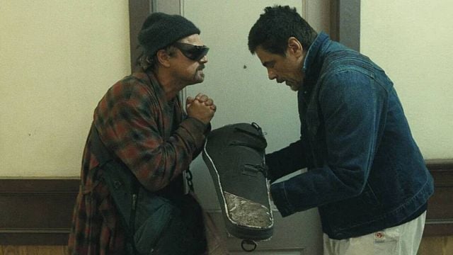 Imagem da notícia Benicio del Toro mudou radicalmente o final de Uma Batalha Após A Outra no último minuto: "Fomos pegos num turbilhão de pânico"