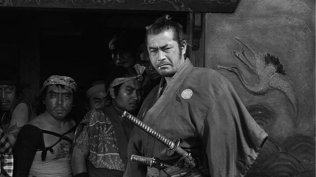 Imagem da notícia "Seria um ótimo faroeste": Há 63 anos, Clint Eastwood era um verdadeiro fã deste grande filme de Akira Kurosawa