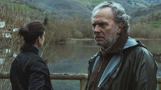 Imagem da notícia Acabou de chegar à Netflix e já é um dos filmes mais vistos: Thriller psicológico e mistério para quem gosta de teorias da conspiração