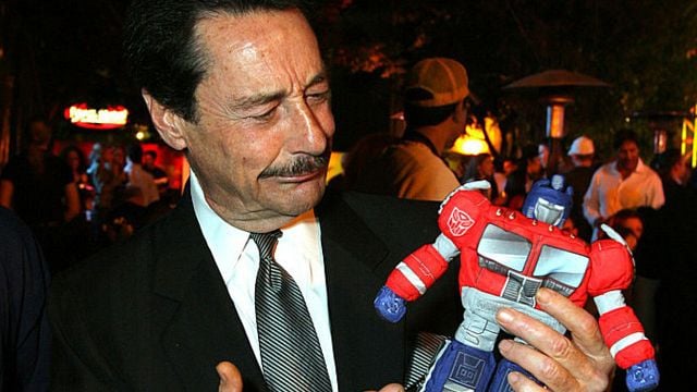 Imagem da notícia Morre Peter Cullen, eternizado por Transformers, aos 85 anos: Astro de Caverna do Dragão era uma verdadeira estrela de fantasia e ficção científica