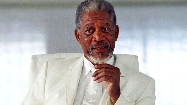 Imagem da notícia "Um dos melhores filmes de todos os tempos": Morgan Freeman adora esta obra-prima de 2001 – para ele, tudo no filme é simplesmente perfeito!