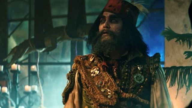 Imagem da notícia Perdeu 650 milhões de dólares: Ele era o ator mais bem pago do mundo, mas vida de luxo e gastos exorbitantes o deixaram com dívida milionária