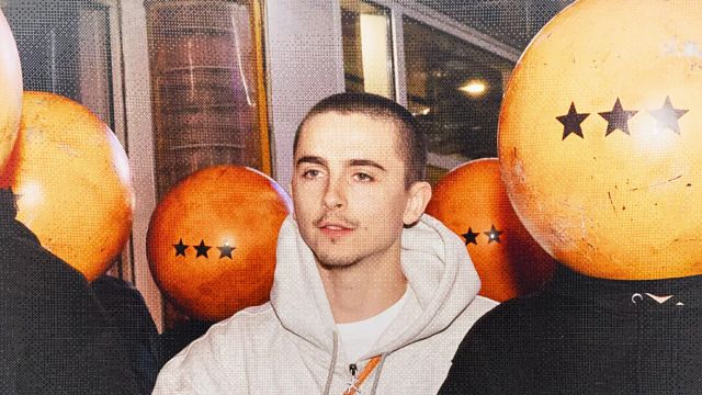 Imagem da notícia "Gastei seis dígitos do meu próprio bolso": Como Timothée Chalamet transformou a promoção de Marty Supreme em arte