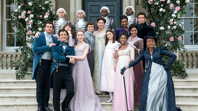 Imagem da notícia Famoso historiador detona Bridgerton: "É uma visão absurda de uma história sombria"