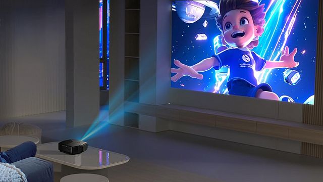Imagem da notícia Excelente custo-benefício: Projetor 4K com Android entra em oferta