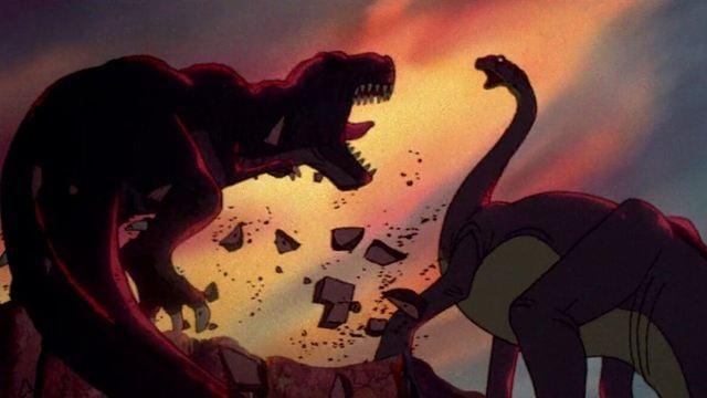 Antes de Jurassic Park, Steven Spielberg e George Lucas nos trouxeram esse filme de dinossauro que traumatizou a infância de muitas crianças