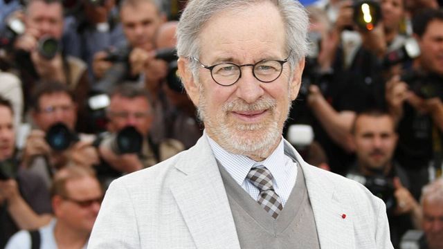 Steven Spielberg escolhe o filme que mostraria aos alienígenas se eles viessem nos visitar