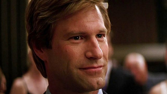 Imagem da notícia 16 anos depois de O Cavaleiro das Trevas, quase não o vemos mais: O que aconteceu com Aaron Eckhart?