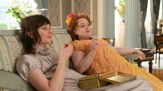 Imagem da notícia Qual é a idade dos atores de Bridgerton? Não parece, mas as atrizes de Eloise e Penelope são bem mais velhas do que as personagens