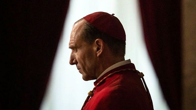 Imagem da notícia Não é bem assim: O filme Conclave mentiu para você sobre como é eleito um novo Papa