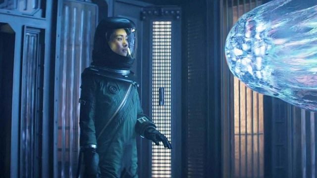 Imagem da notícia Uma das séries de ficção científica mais originais do momento está no streaming - e finalmente vai ganhar 3ª temporada