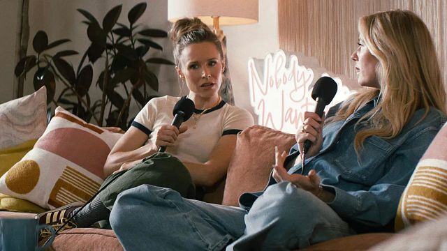 Imagem da notícia Em 3 semanas, uma das séries de maior sucesso da Netflix retorna: A 1ª temporada rendeu 57 milhões de visualizações