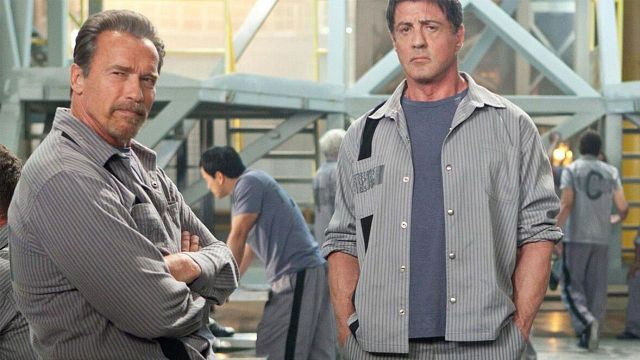 Imagem da notícia "Sabem de algo que os outros não sabem": Will Smith se encontrou com Stallone e Schwarzenegger - e ganhou conselho que mudou sua carreira