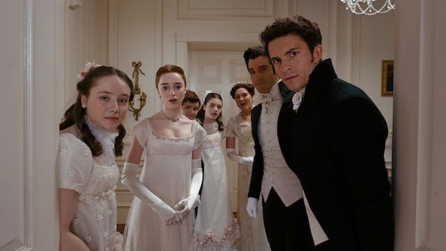 Imagem da notícia Esta estrela de Bridgerton vai protagonizar comédia romântica da mesma autora de De Férias com Você