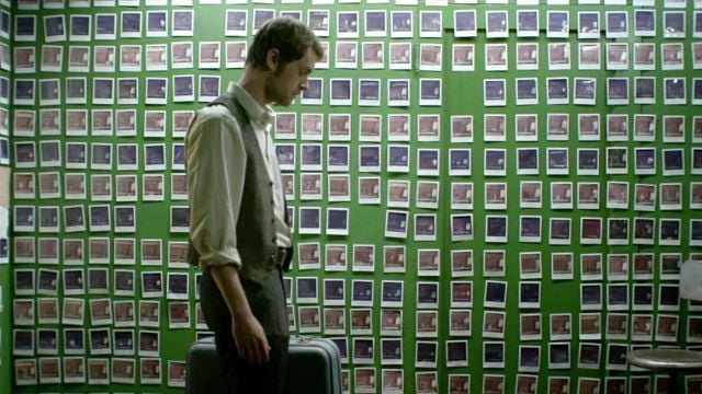 Imagem da notícia Você só precisa de 1h40min: Este subestimado filme de ficção científica do Prime Video guarda uma grande surpresa no fim