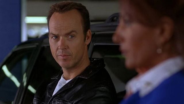 Imagem da notícia Michael Keaton interpretou o mesmo personagem em dois filmes diferentes: Agora eles compartilham um universo