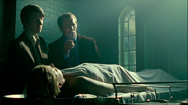 Imagem da notícia A série de viagem no tempo que sempre esquecemos que existe: Tem uma pontuação perfeita e é considerada a ficção científica definitiva