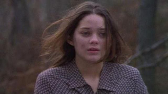 Imagem da notícia Ela fez sua estreia nas telas há 33 anos e hoje é conhecida mundialmente: Você reconhece esta jovem atriz?