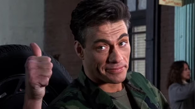 Imagem da notícia Jean-Claude Van Damme tem vergonha de sua breve aparição em uma das séries mais populares de todos os tempos