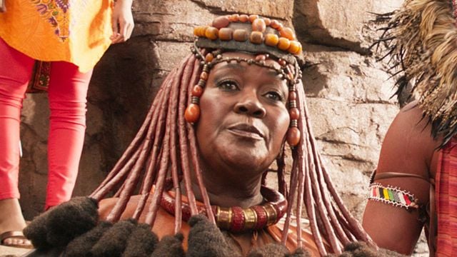 Imagem da notícia Marvel de luto: Atriz de Pantera Negra morre aos 72 anos