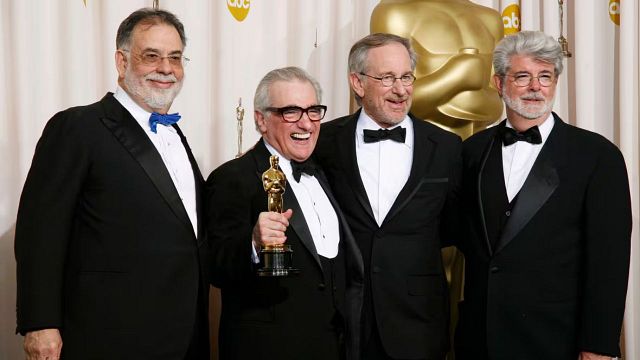 Imagem da notícia Nem James Cameron, nem George Lucas: O diretor mais rico do mundo fatura até com parque de diversão