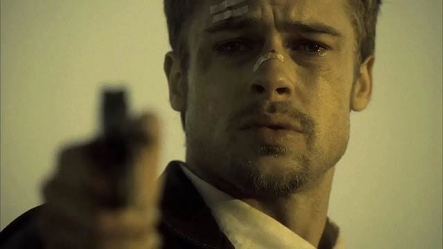 O final deste clássico só se tornou icônico graças a Brad Pitt: Um thriller que nos assombra até hoje