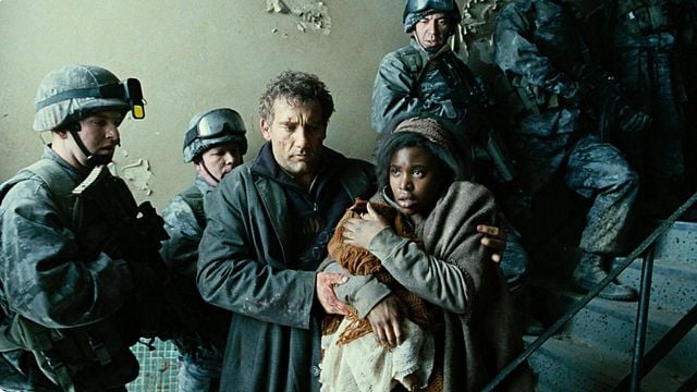 Imagem da notícia É um dos melhores filmes de ficção científica dos últimos 20 anos: Você sabe como foi filmada aquela cena deslumbrante de Filhos da Esperança?