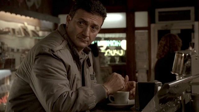 Imagem da notícia Há 18 anos, chegou ao fim "a melhor série da história" nos fazendo acreditar que nossa TV estava quebrada - ainda está no streaming