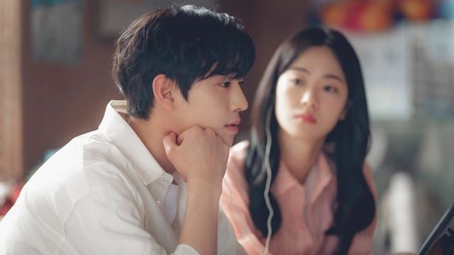Pretendente Surpresa: Série coreana tem idol de K-pop no elenco e cena  viral que estourou a bolha de fãs no Twitter - Notícias de séries -  AdoroCinema