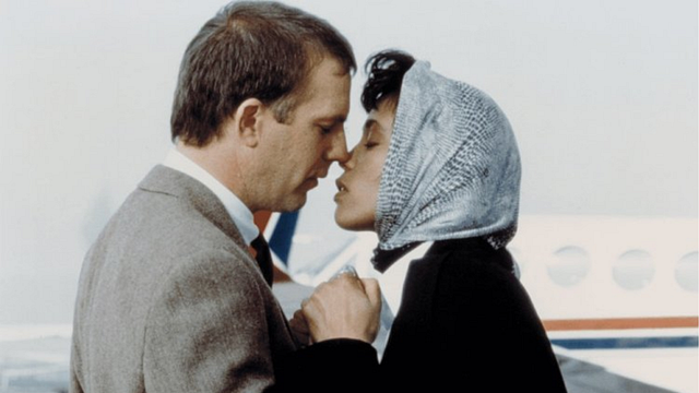 Imagem da notícia "Sua vida era vigiada de perto": Esta princesa mundialmente famosa deveria ter estrelado com Kevin Costner em O Guarda-Costas 2