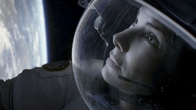 Imagem da notícia Gravidade é tão realista que parece ter sido filmado no espaço – mas o minuto 3:46 do filme faz você duvidar disso!