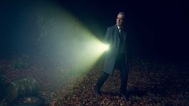 Imagem da notícia Quem é Harlan Coben? O criador de Custe o que Custar é o mesmo por trás destes 11 sucessos da Netflix