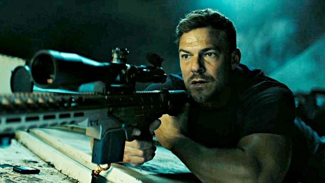 Imagem da notícia 4ª temporada de Reacher está dividindo a crítica: Alguns chegam a dizer que os novos episódios são "vergonhosamente ruins"