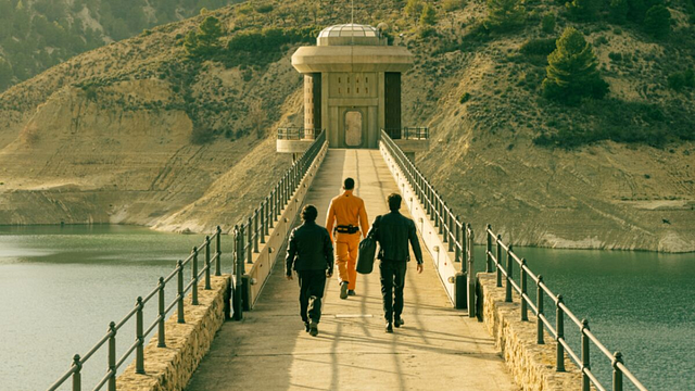 Imagem da notícia Novidade na Netflix: Série de ficção científica dos criadores de La Casa de Papel te leva para um bunker de luxo no fim do mundo