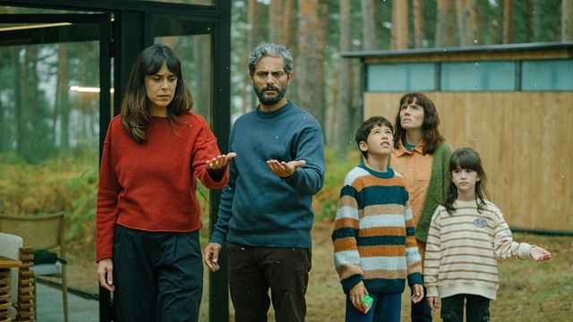 Imagem da notícia A Netflix lança muitos filmes, mas a grande maioria não é muito boa e Corta-Fogo  é mais um exemplo disso