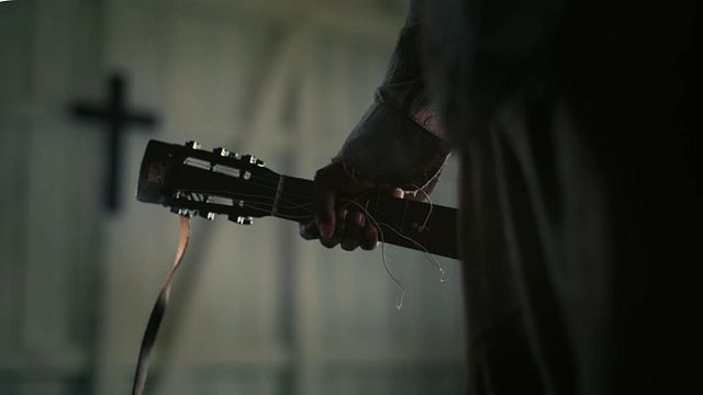 Imagem da notícia A partir de hoje, você pode transmitir a sensação de terror do ano – imperdível não só para os fãs de Tarantino!