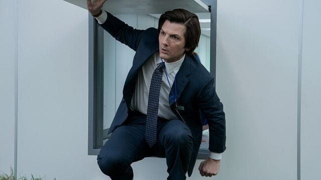Imagem da notícia Ele já sabe de tudo! Astro de Ruptura confirma que final da série está definido e faz promessa para a 3ª temporada