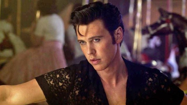 Imagem da notícia Tela Quente hoje à noite (26/05): Elvis, um dos filmes biográficos mais aclamados da história recente, impressiona pelo número de figurinos!