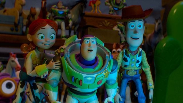 Imagem da notícia Toy Story 5 deixa Woody careca e traz astro da música para o elenco