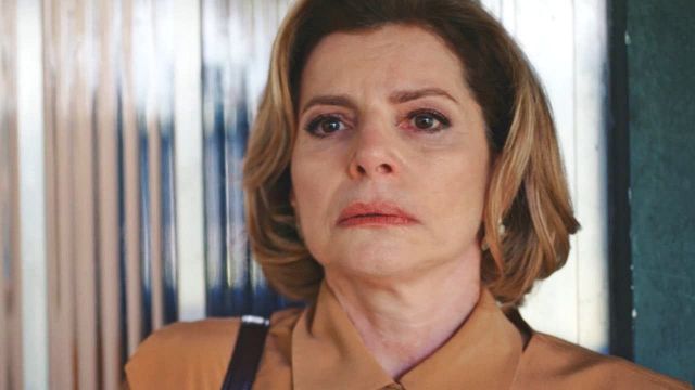 Imagem da notícia Em Vale Tudo, nova nora de Odete Roitman pega a vilã de surpresa e a deixa de cabelo em pé: “Você está louca!”