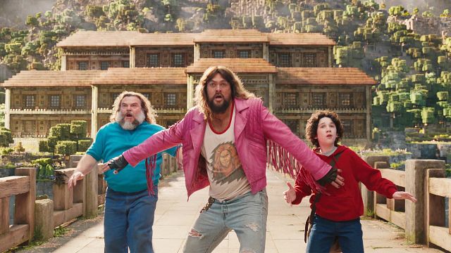 Imagem da notícia “Geralmente não pensam em mim para isso”: Jason Momoa faz sua estreia na comédia ao lado de Jack Black (Entrevista)