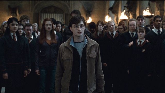 Imagem da notícia 15 anos depois, assim está a atriz que fez Helena Ravenclaw em Harry Potter: Hoje ela está em séries de sucesso da Netflix e da DC