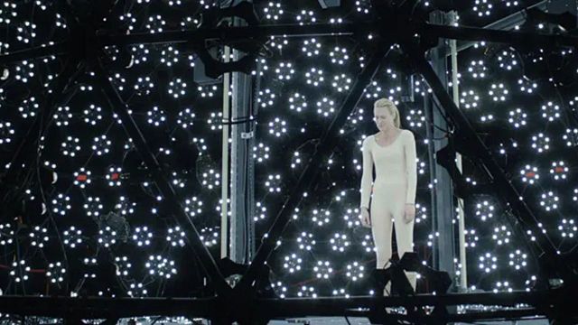 Imagem da notícia Esta ficção científica alertou para um dos motivos da greve de Hollywood há quase 10 anos