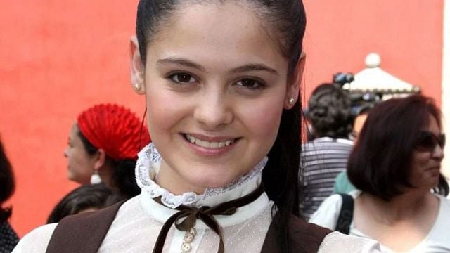 Imagem da notícia Ela brilhou em Rebelde e tinha um futuro promissor, mas abandonou tudo: Agora ganha 4 vezes mais nos Estados Unidos, longe das câmeras